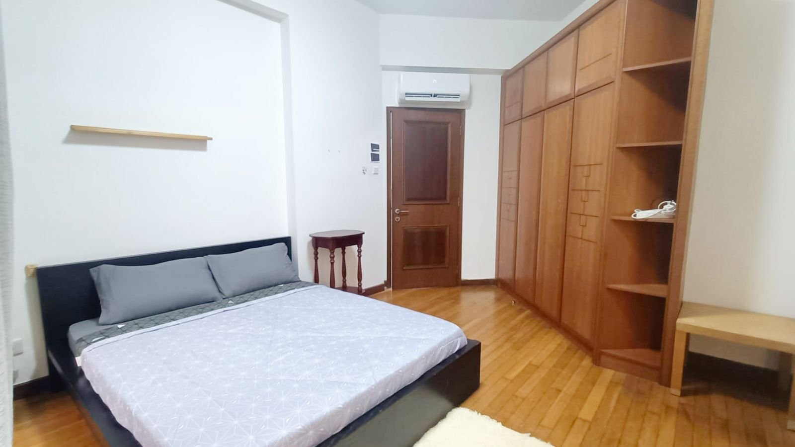 Master Room 1