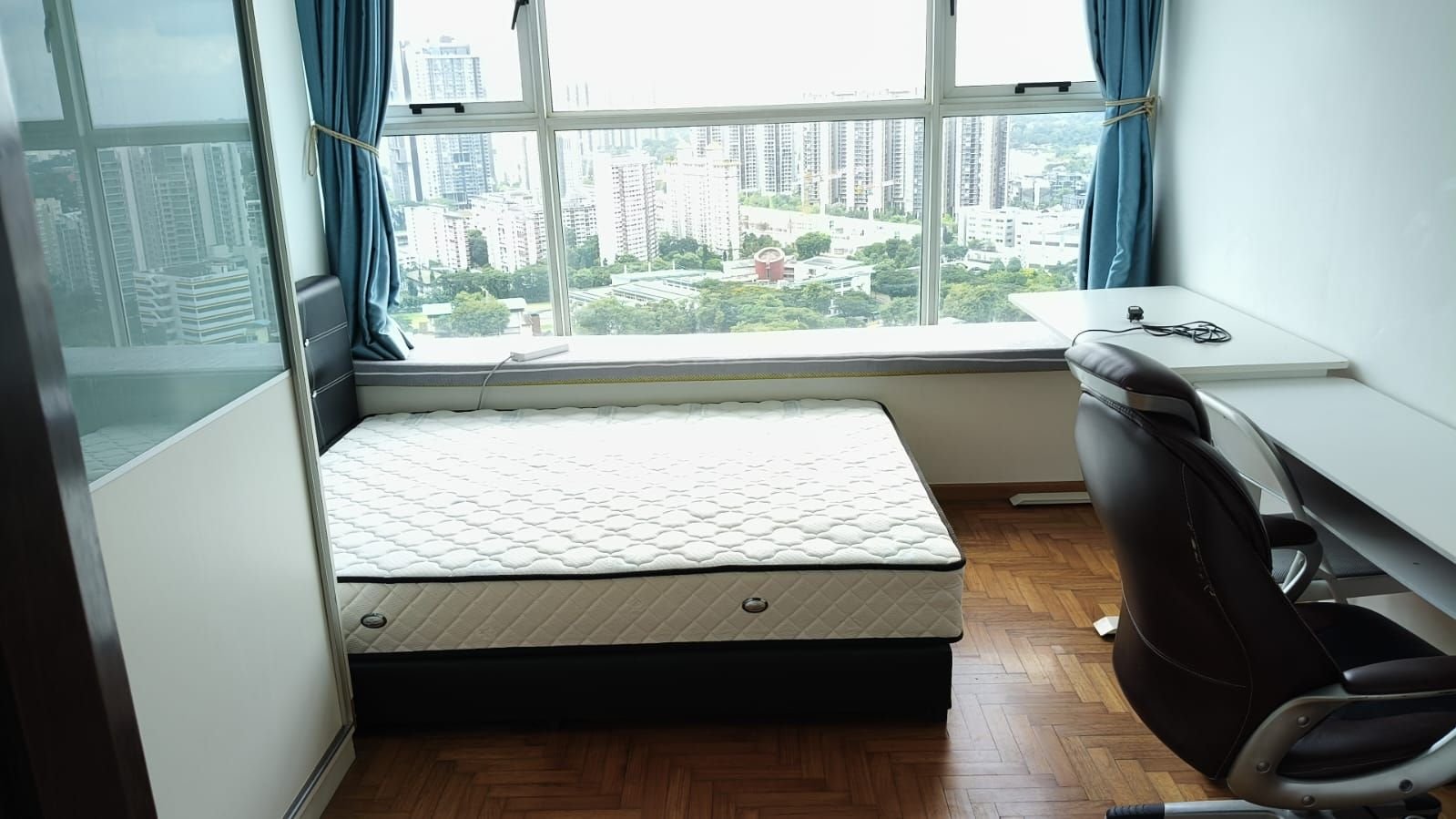 Master Room 1