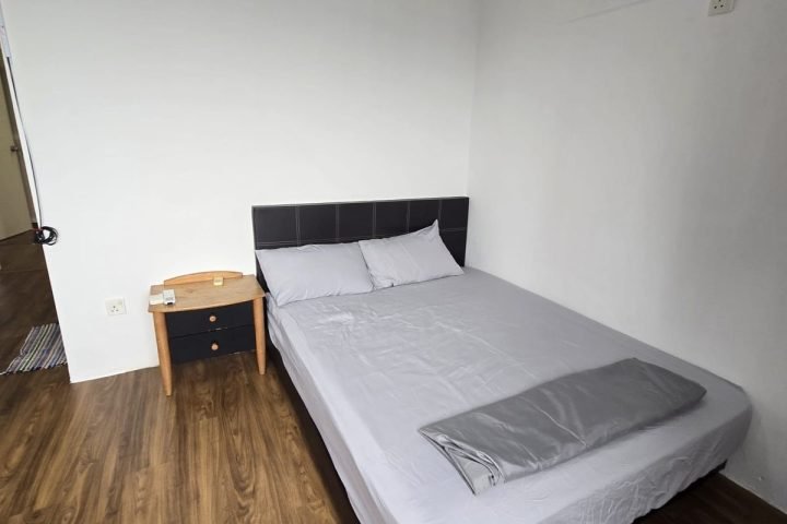 Master Room 4